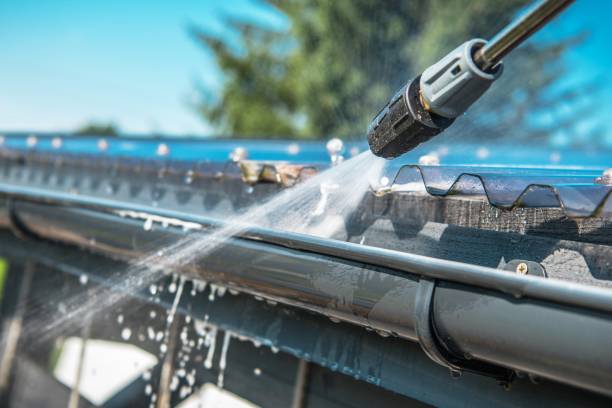 Why Choose Our Certified Pressure Washing Experts for Your Project Needs in Winton, CA?