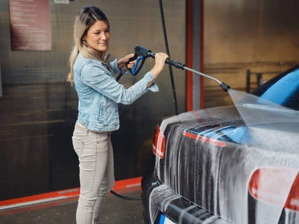 Best Roof Power Washing Services  in Winton, CA
